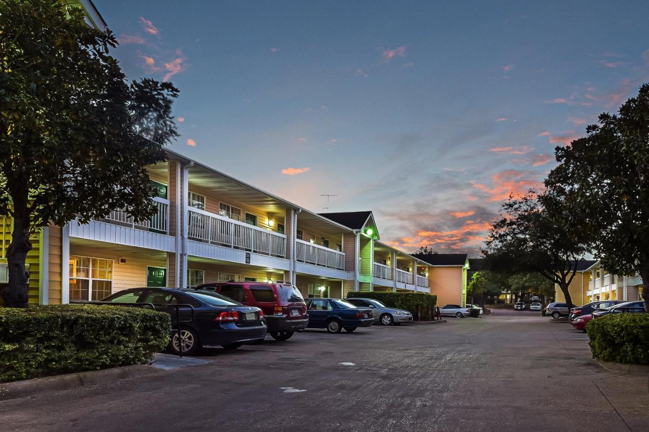 Hometowne Studios By Red Roof Dallas - North Addison - Tollway Exteriér fotografie